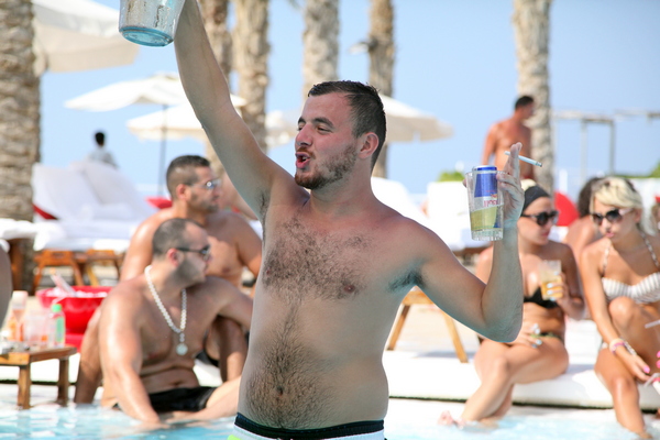 Riviera on Sunday 